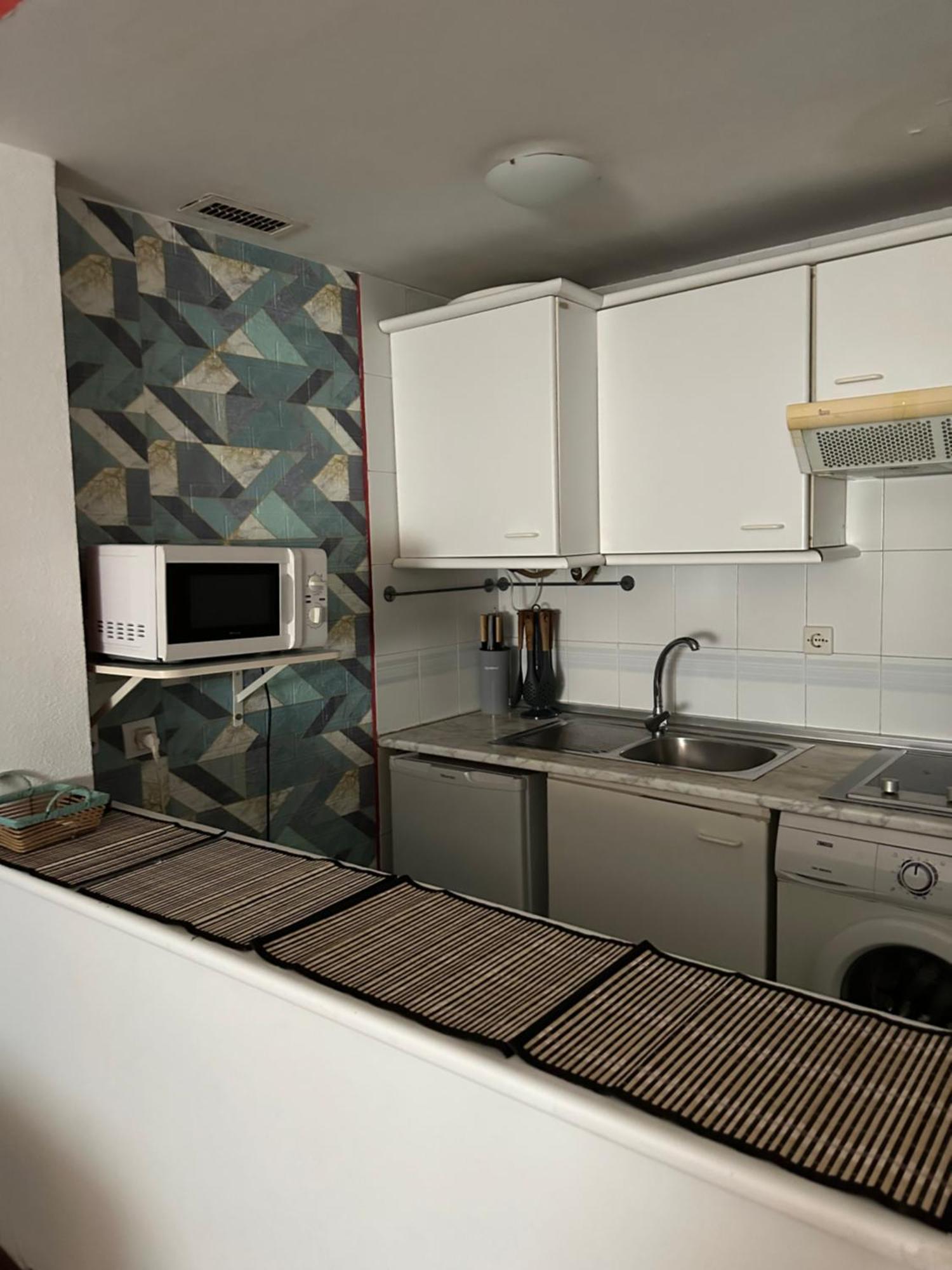 Apartamento Cerca Del Aereopuerto Sevilla Kültér fotó