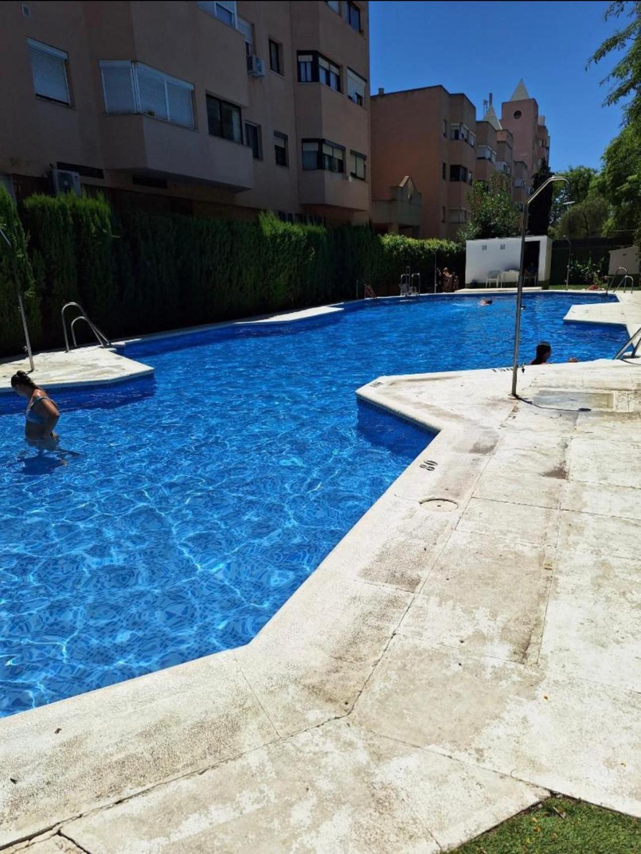 Apartamento Cerca Del Aereopuerto Sevilla Kültér fotó